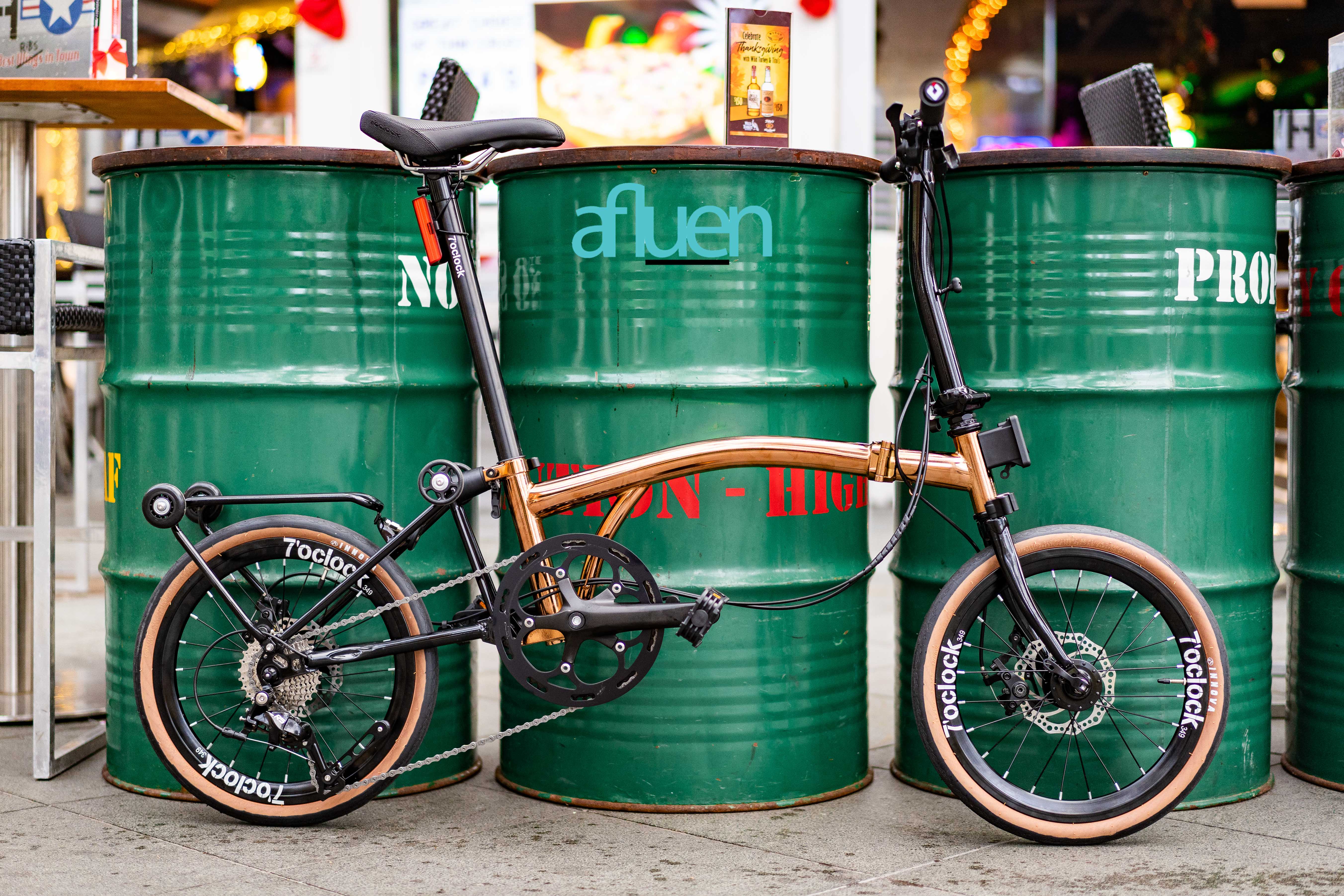 Bicicleta plegable Avro Foldie – 16 pulgadas, 9 velocidades, freno de disco