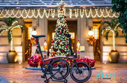 Bicicleta plegable Avro Foldie – 16 pulgadas, 9 velocidades, freno de disco