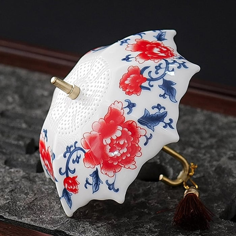 Umbrella Shape Ceramic Tea Strainer - Chinese Blue & White Porcelain Loose Leaf Filter with Rotating Design