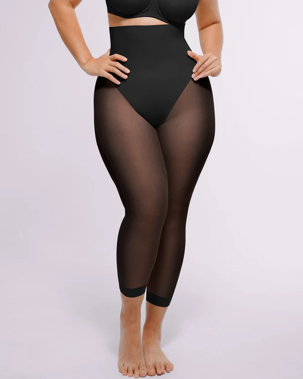 MeshSmooth™ High-Waisted Mid Thigh Short
