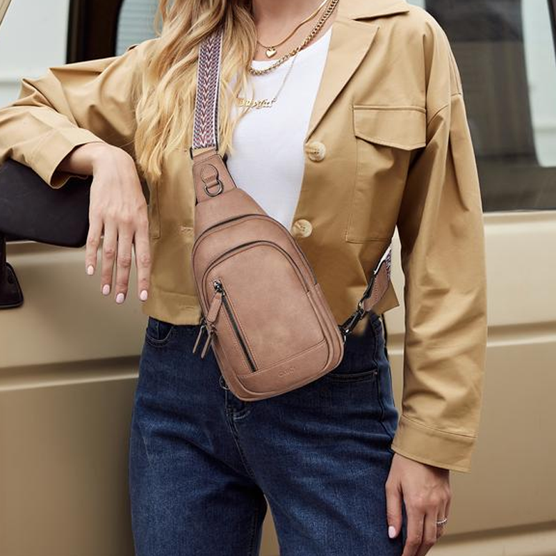 Fashionable Casual Large Capacity Bag