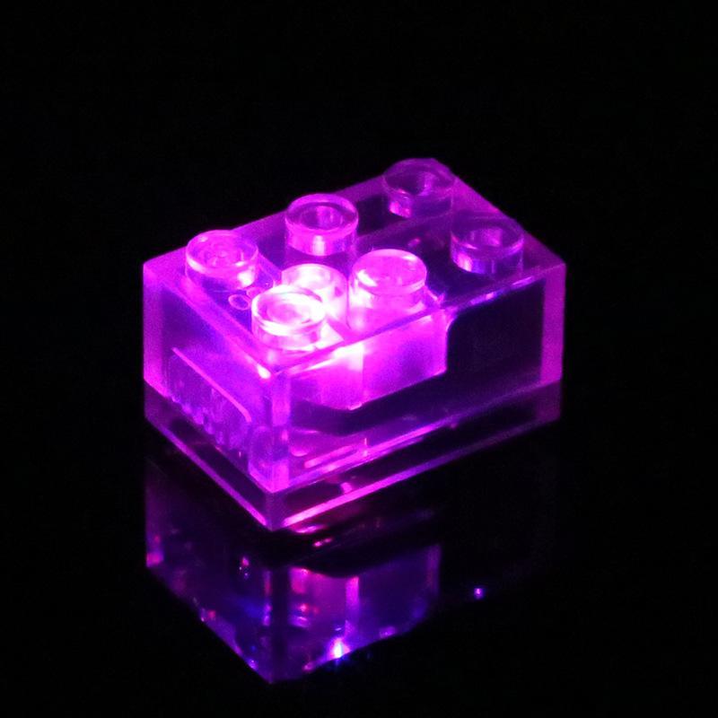 Accessoires lumineux LED 2*3 pour briques, compatibles avec les petits blocs de construction, accessoires de jeu lumineux LED multicolores clignotants