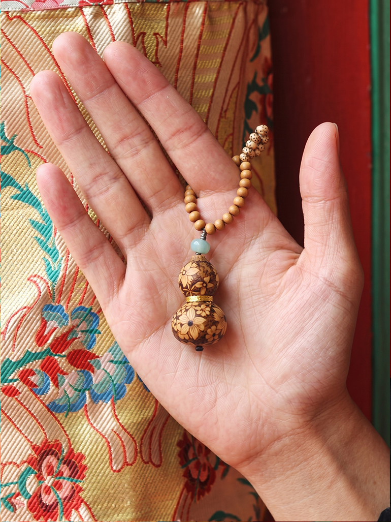 Pyroart Floral Fortune Gourd Charm