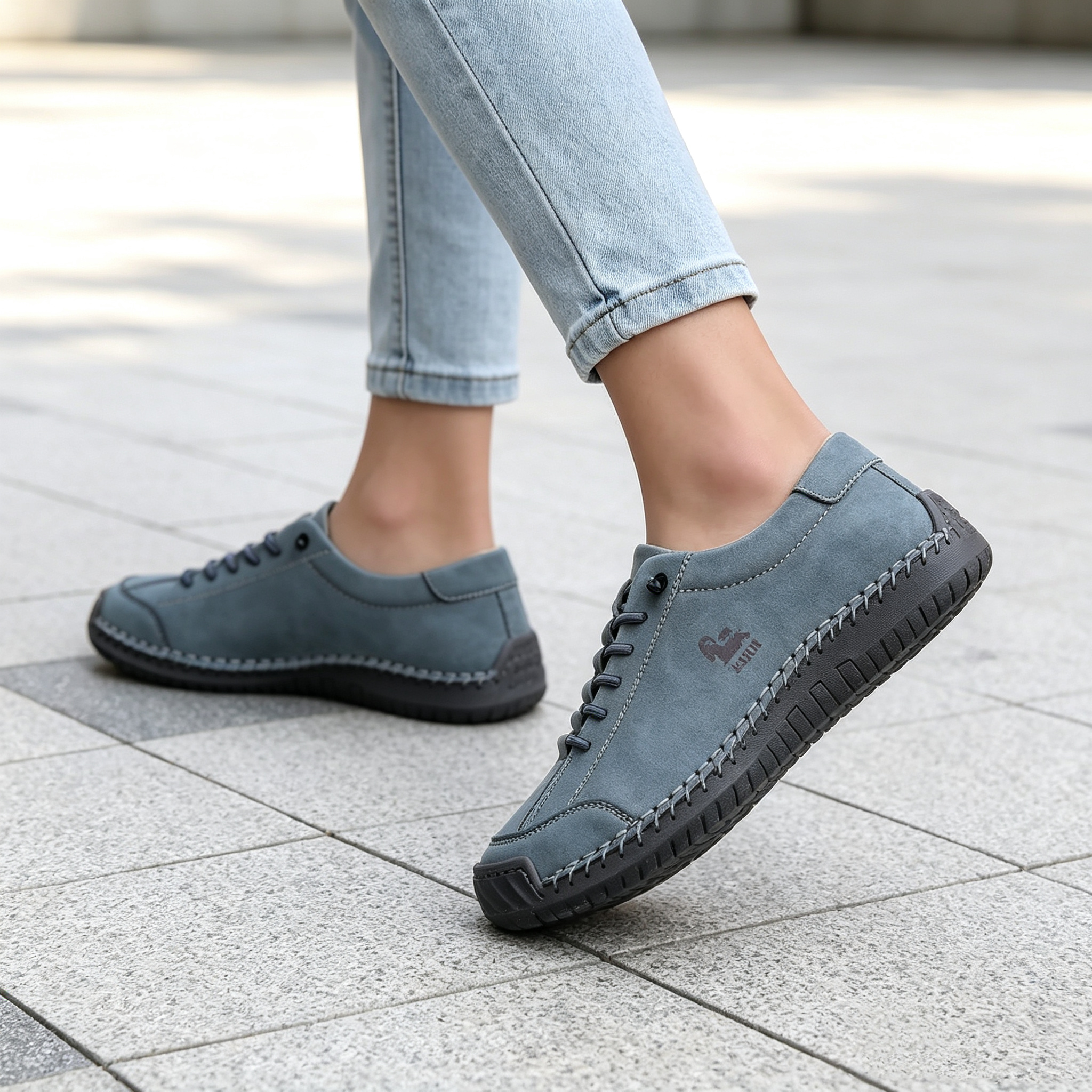 Casual Calfskin Sneakers, Wide Toe Box, Breathable for All-day Comfort, No-tie Laces for Easy Wear