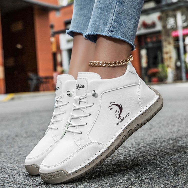 🎉Women's Non-slip Leather Orthopedic Shoes