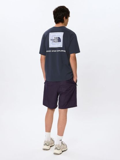 ショートスリーブバンダナスクエアロゴティー（メンズ）