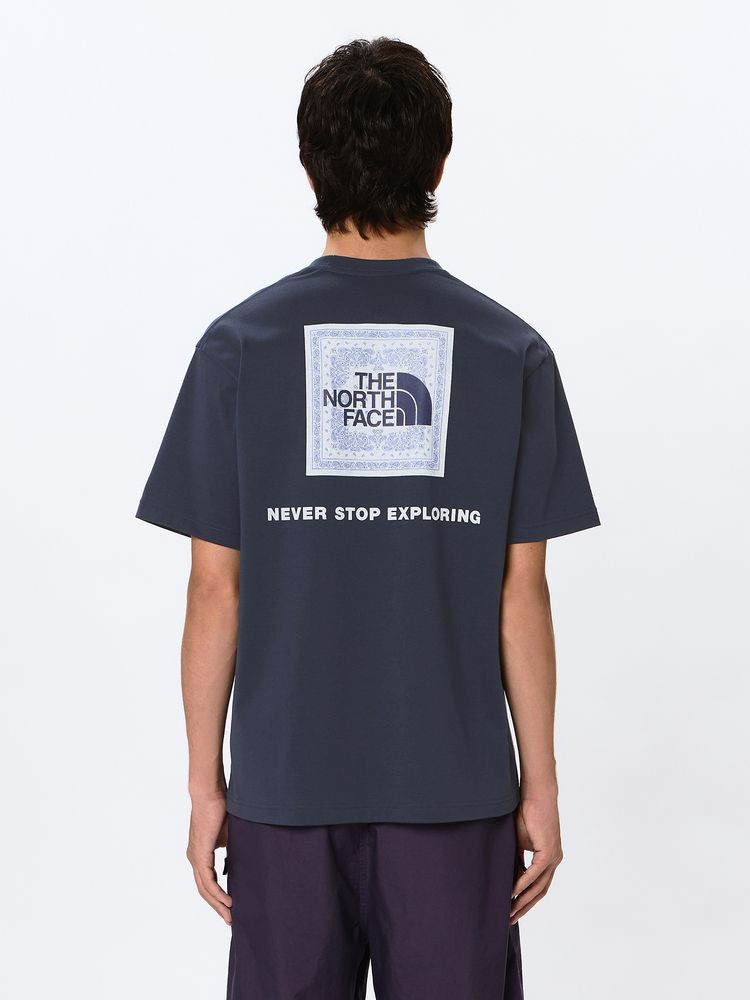 ショートスリーブバンダナスクエアロゴティー（メンズ）