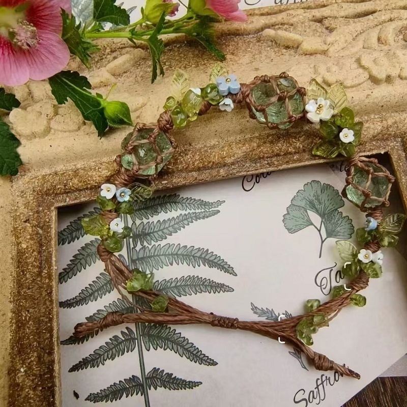 🌸Crystal Bracelet – Handwoven Floral Gemstone Rope Bracelet, Inspired Soft Aesthetic Jewelry ✨