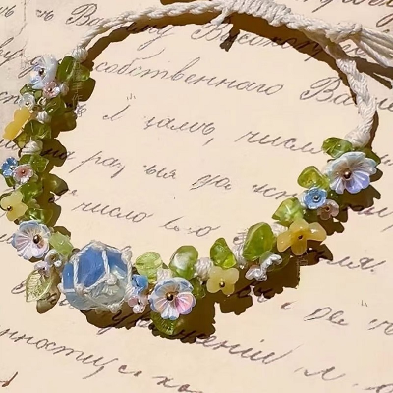 🌸Crystal Bracelet – Handwoven Floral Gemstone Rope Bracelet, Inspired Soft Aesthetic Jewelry ✨