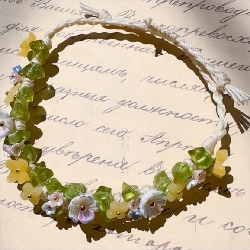🌸Crystal Bracelet – Handwoven Floral Gemstone Rope Bracelet, Inspired Soft Aesthetic Jewelry ✨