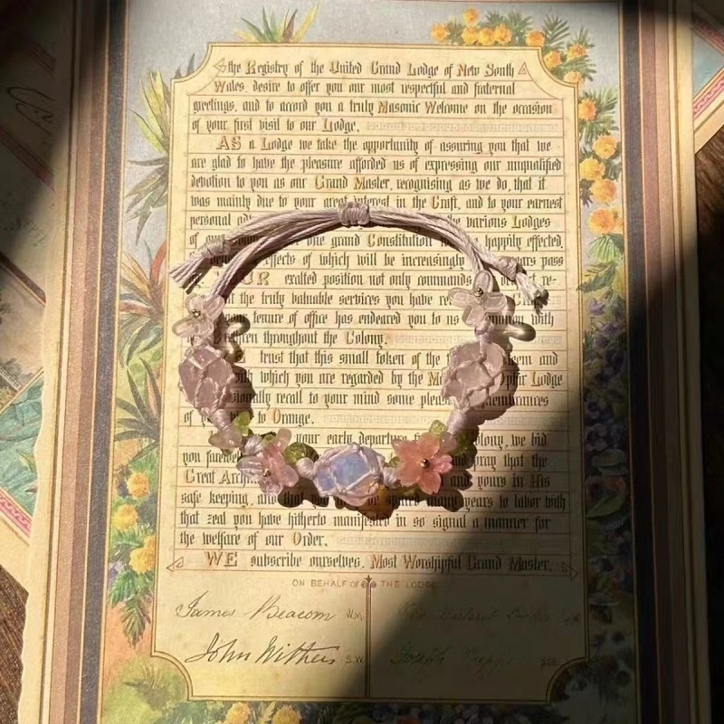 🌸Crystal Bracelet – Handwoven Floral Gemstone Rope Bracelet, Inspired Soft Aesthetic Jewelry ✨