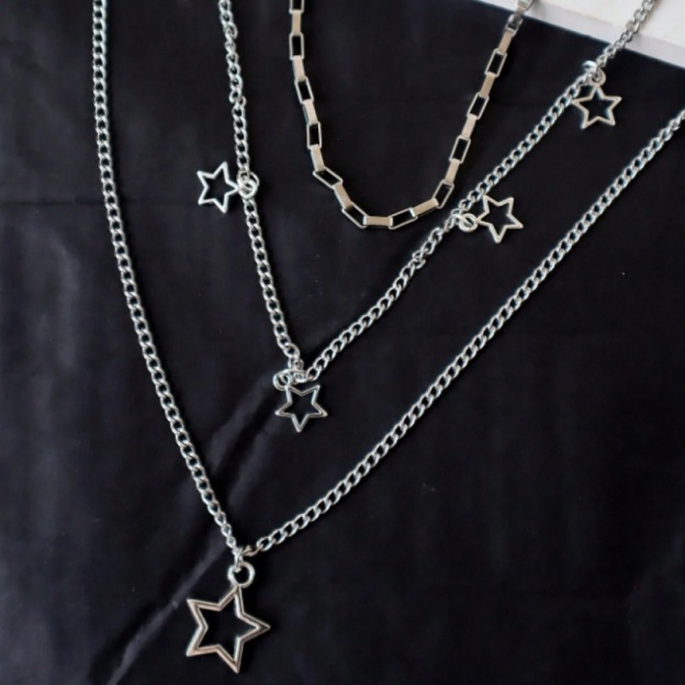 Starlight Layered Chain Necklace – Multi-Layer Star Charm Necklace