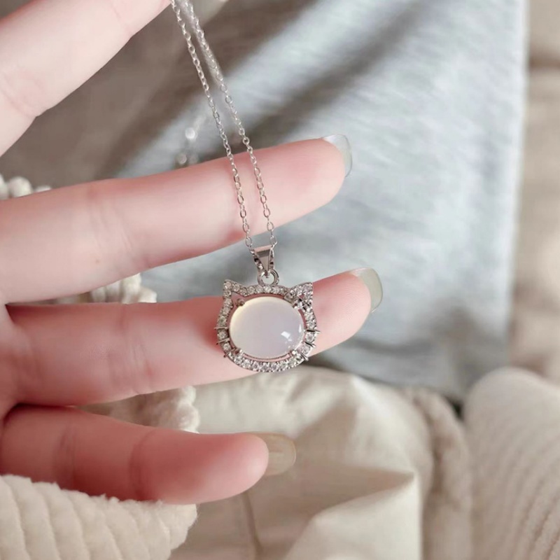 Crystal Cat Pendant Necklace