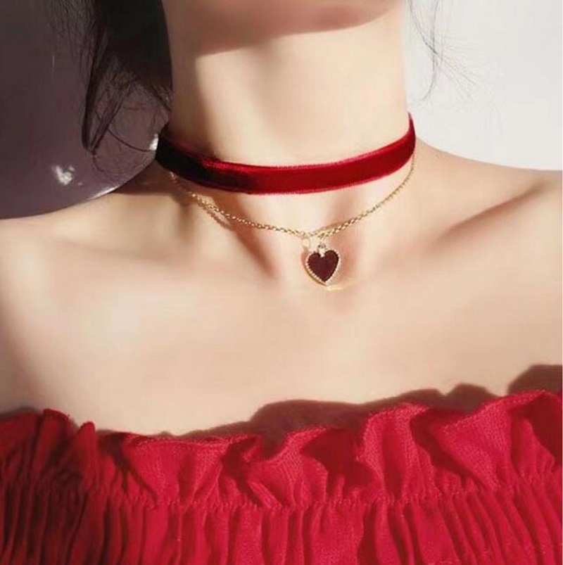 Velvet Heart Double-Layer Choker Necklace