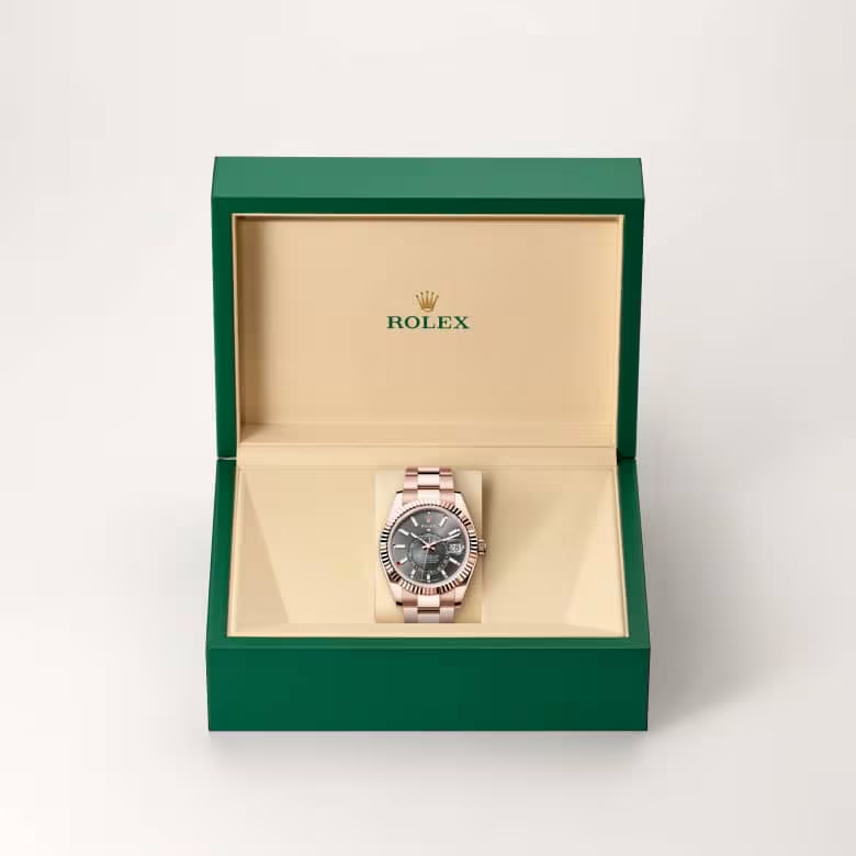 Rolex Sky-Dweller Oyster, 42 mm, zlatá Everose