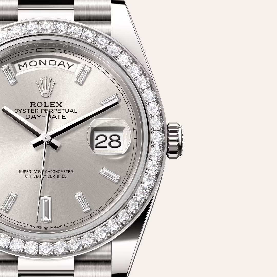 Rolex Day-Date 40 Oyster, 40 mm, bílé zlato a diamanty