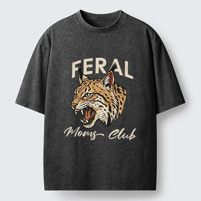 Tokyo-Lion Lynx Roaring For Mom Power Washed T-Shirt