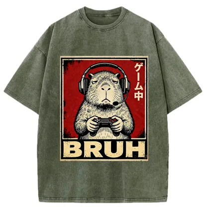 Tokyo-Lion Funny Capybara Playing Games Washed T-Shirt