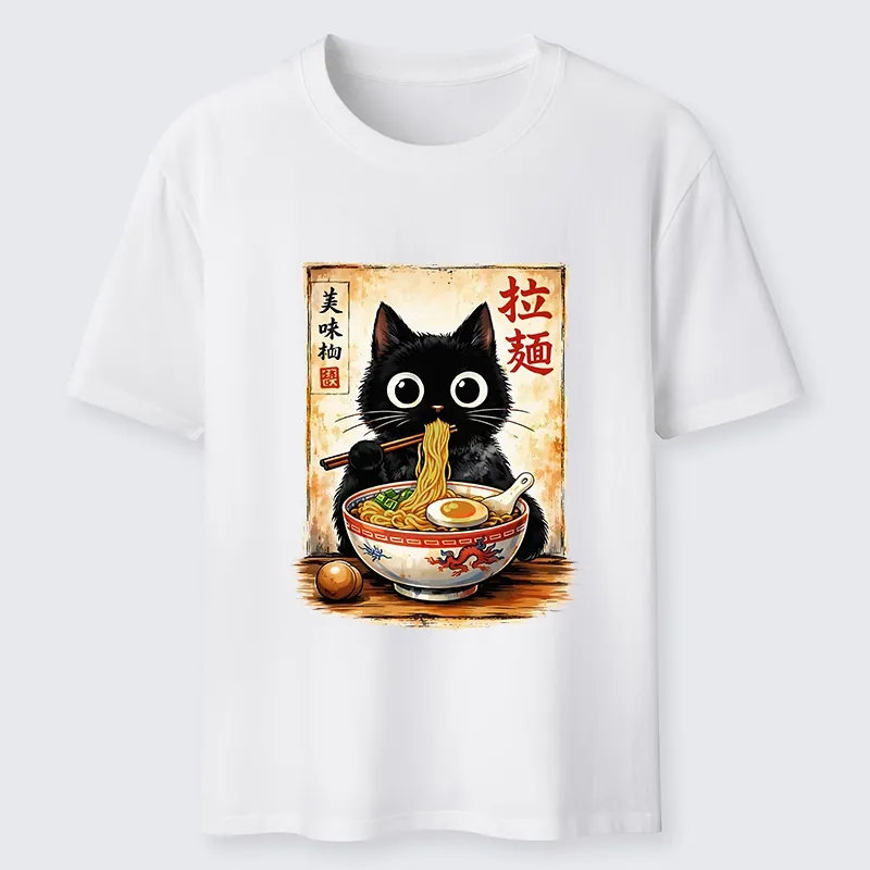 Tokyo-Lion Cute Cat Slurping Ramen Classic T-Shirt