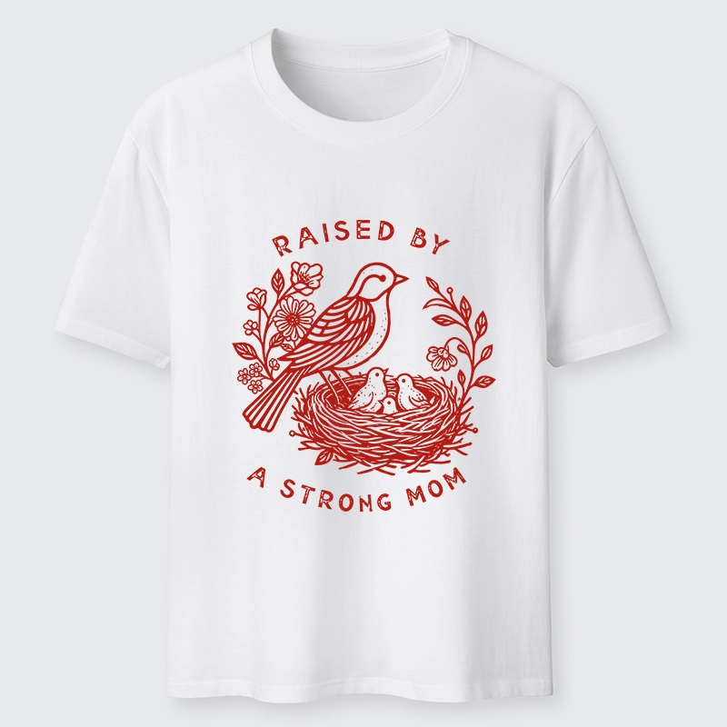 Tokyo-Lion Mother Bird Guarding Her Nestlings Classic T-Shirt