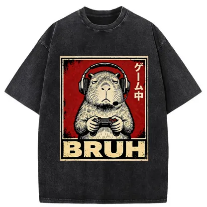 Tokyo-Lion Funny Capybara Playing Games Washed T-Shirt
