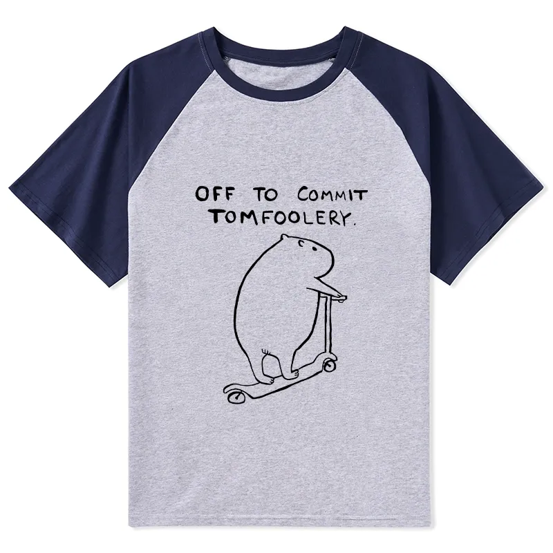 Tokyo-Lion Capybara Is Ready To Do Something Bad Raglan T-shirt