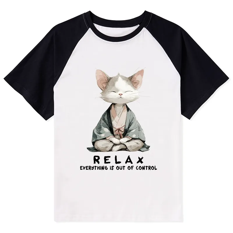 Tokyo-Lion Zen Cat Relaxation，Everything's Out Of Control Raglan T-shirt