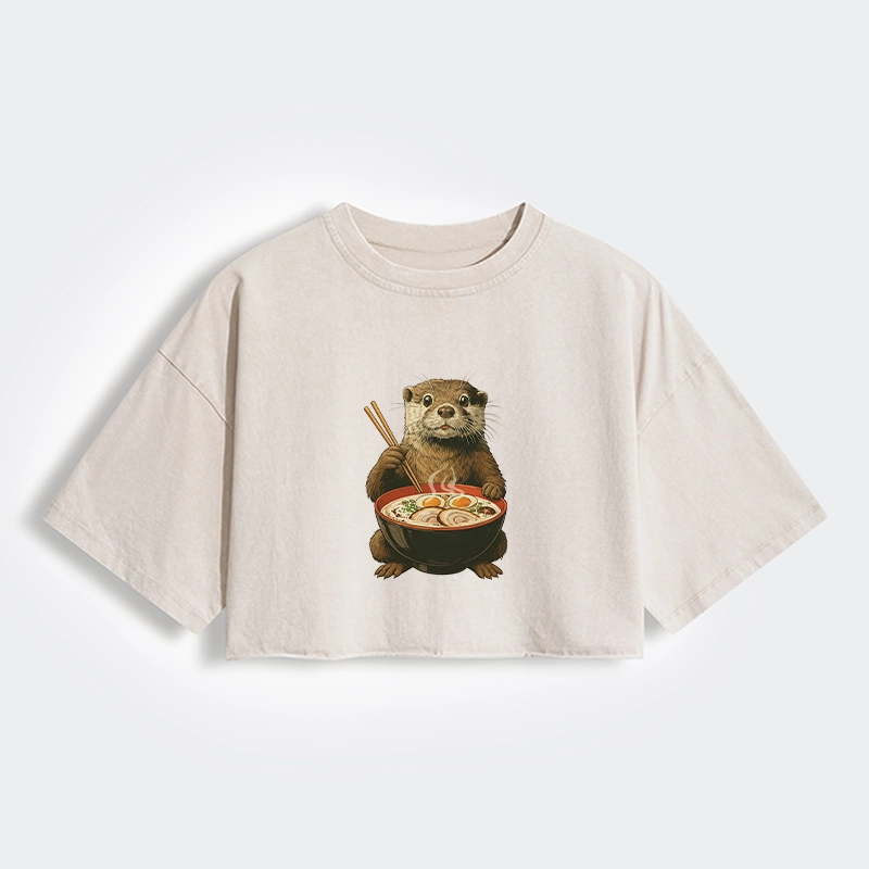 Tokyo-Lion Japanese Otter Eating Ramen Women's Washed Crop T-Shirt