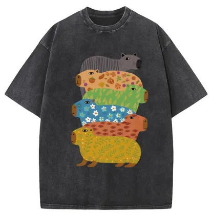 Tokyo-Lion Colorful Capybaras Washed T-Shirt