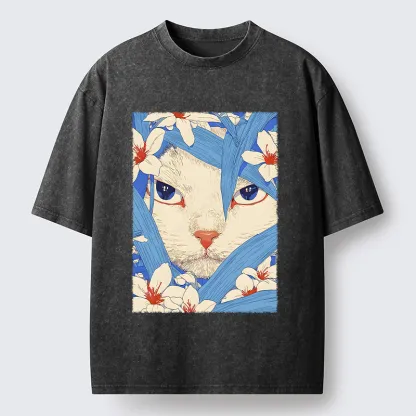 Tokyo-Lion Cat In The Grass Washed T-Shirt
