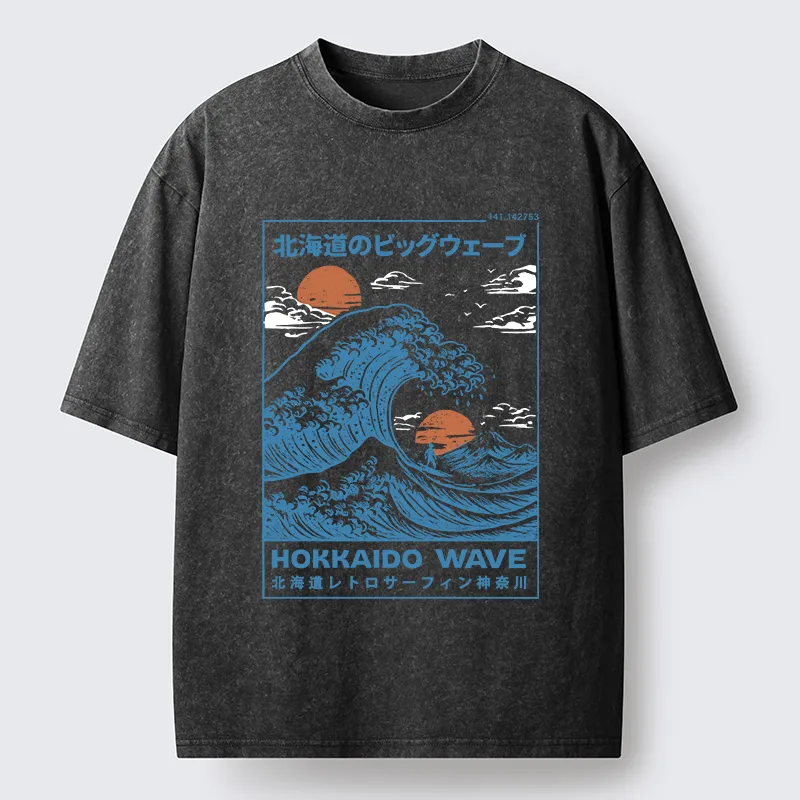 Tokyo-Lion Surfing In Hokkaido Washed T-Shirt