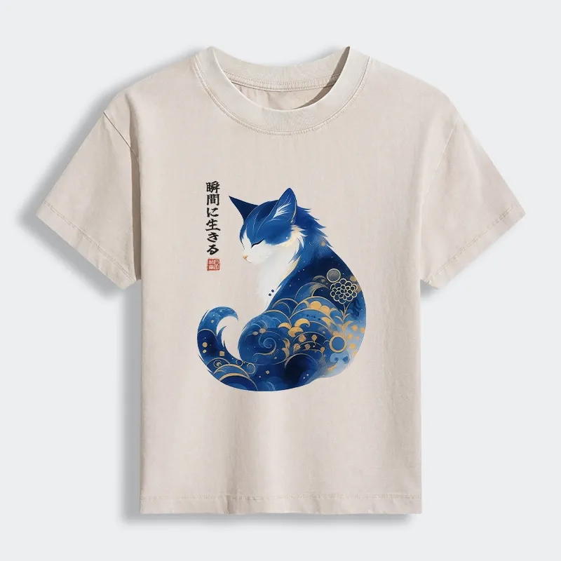 Tokyo-Lion Retro Zen Cat: Living the Present Women's Washed T-shirt