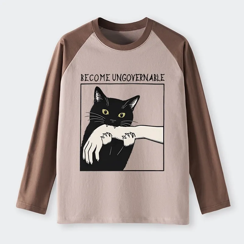 Tokyo-Lion Black Cat Biting Raglan Long Sleeve T-shirt