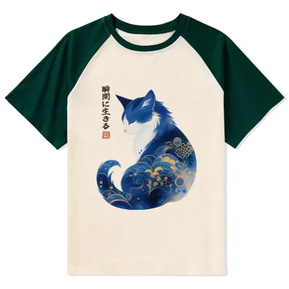 Tokyo-Lion Retro Zen Cat: Living the Present Raglan T-shirt