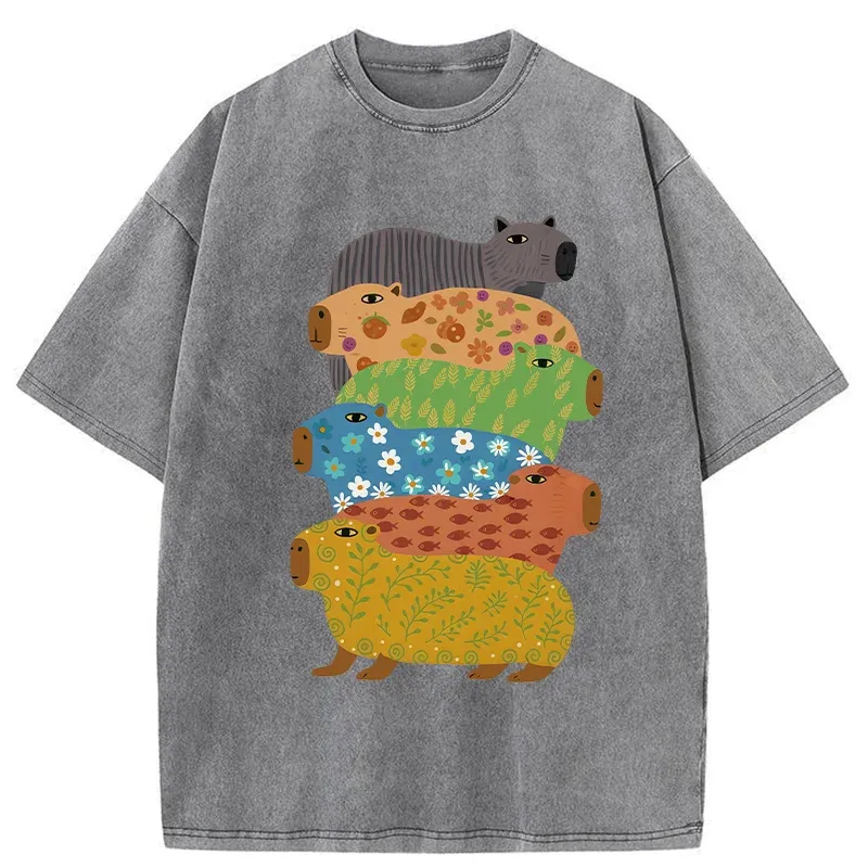 Tokyo-Lion Colorful Capybaras Washed T-Shirt