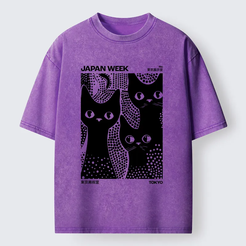 Tokyo-Lion Black Cat Polka Dot Art Washed T-Shirt