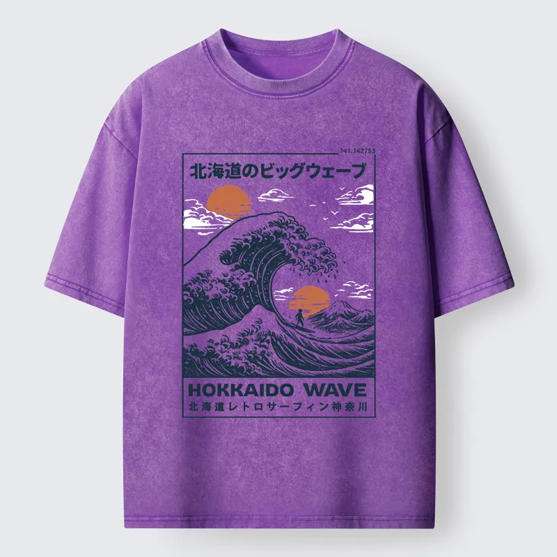 Tokyo-Lion Surfing In Hokkaido Washed T-Shirt