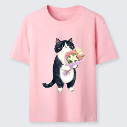 Tokyo-Lion Sweet Cat Delivers Flowers Classic T-Shirt