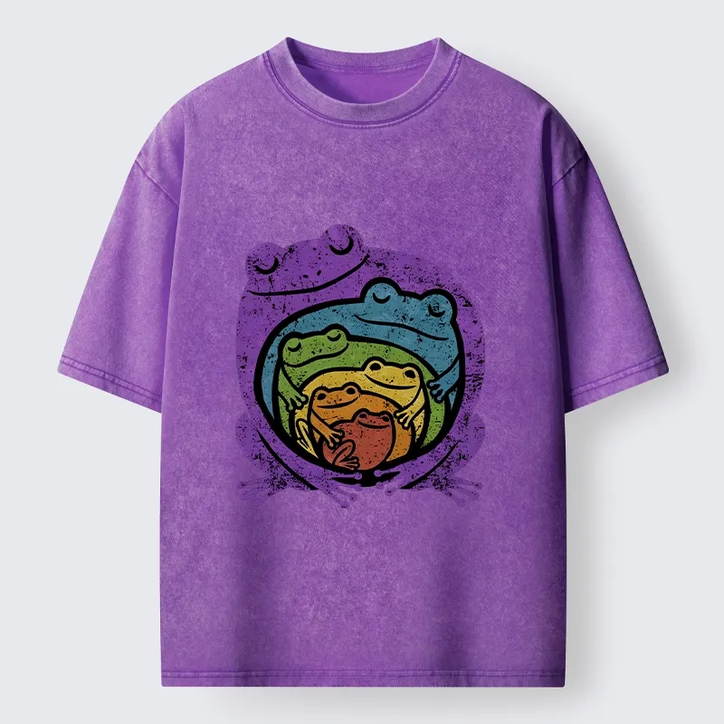 Tokyo-Lion Rainbow Frogs Hugging Washed T-Shirt