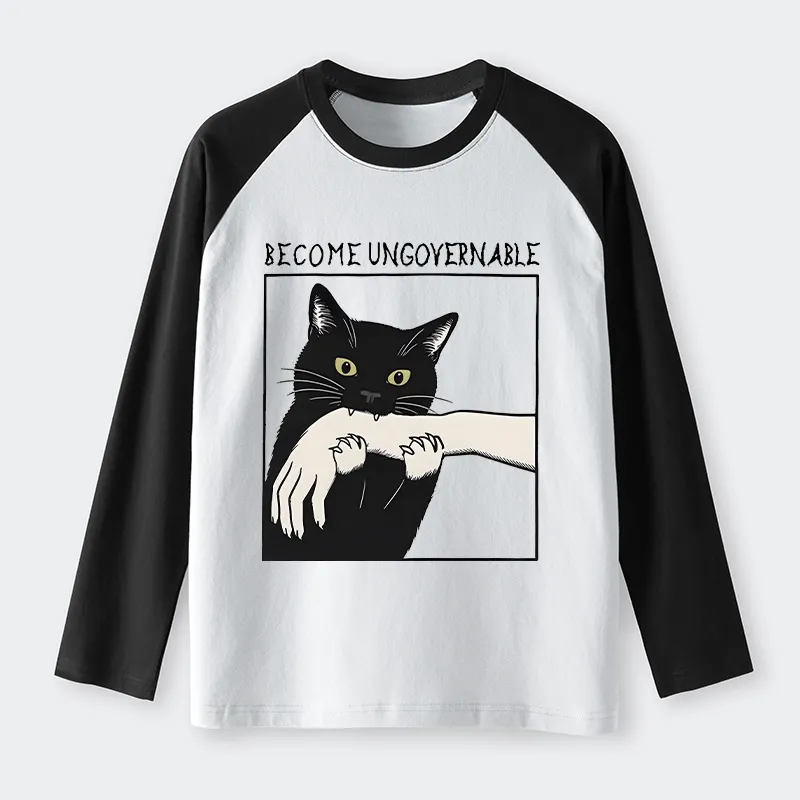 Tokyo-Lion Black Cat Biting Raglan Long Sleeve T-shirt