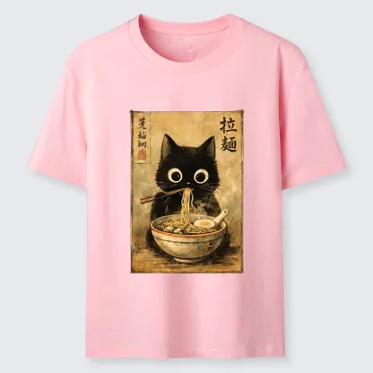 Tokyo-Lion Cute Black Cat Eating Japanese Ramen Classic T-Shirt