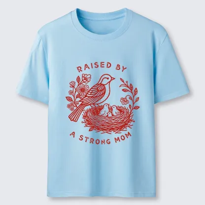 Tokyo-Lion Mother Bird Guarding Her Nestlings Classic T-Shirt