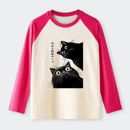 Tokyo-Lion The Cat Is Watching Today Raglan Long Sleeve T-shirt
