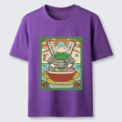 Tokyo-Lion Frog Samurai Eating Ramen Classic T-Shirt