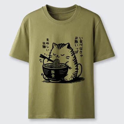 Tokyo-Lion Funny Cute Cat Eating Ramen Japan Classic T-Shirt