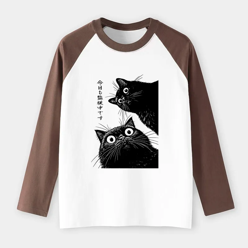 Tokyo-Lion The Cat Is Watching Today Raglan Long Sleeve T-shirt