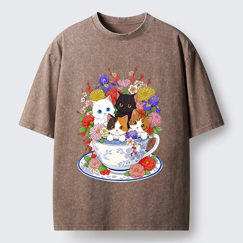 Tokyo-Lion Four Adorable Kittens Washed T-Shirt