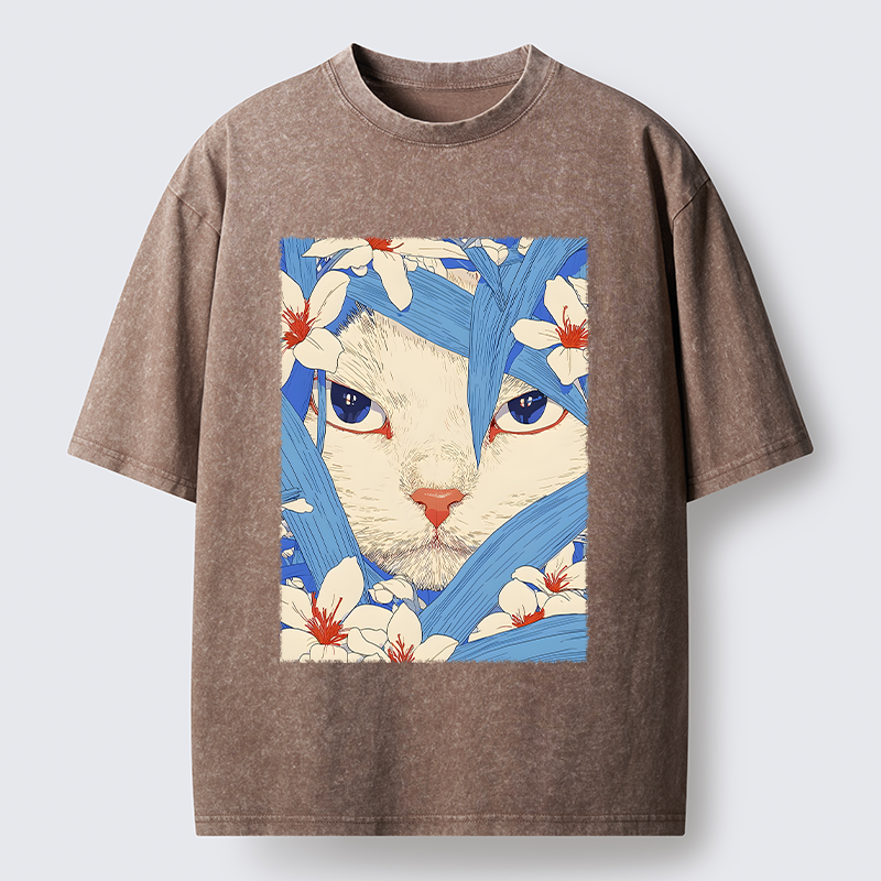 Tokyo-Lion Cat In The Grass Washed T-Shirt