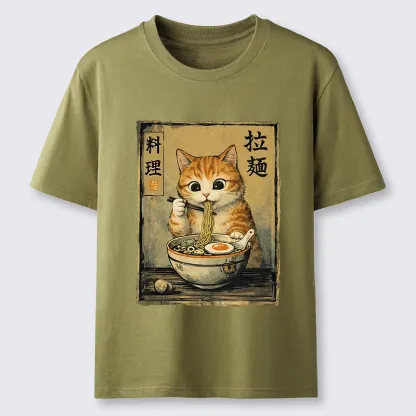 Tokyo-Lion Retro Ginger Cat Ramen Classic T-Shirt
