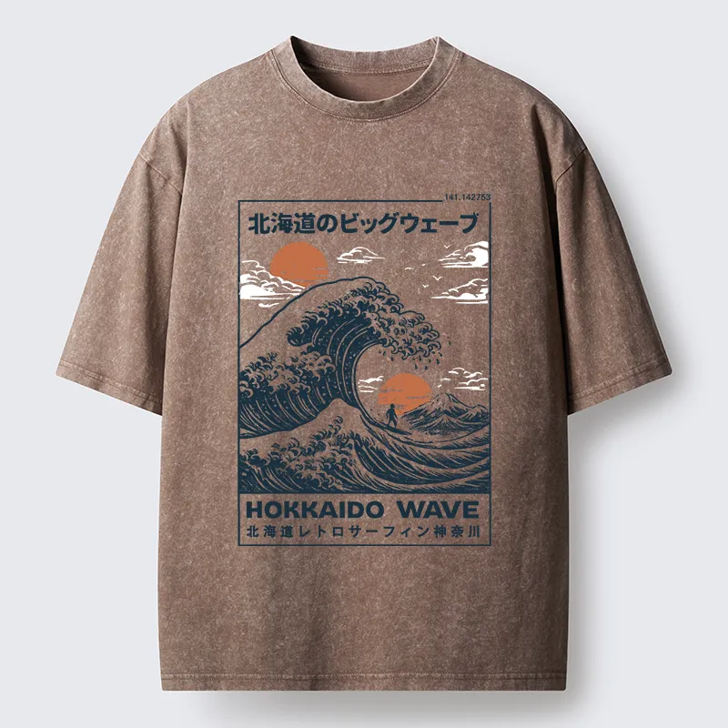 Tokyo-Lion Surfing In Hokkaido Washed T-Shirt